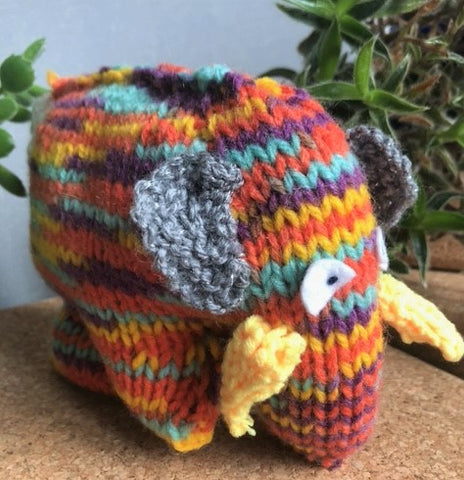 Knitted Elephant - Magnus